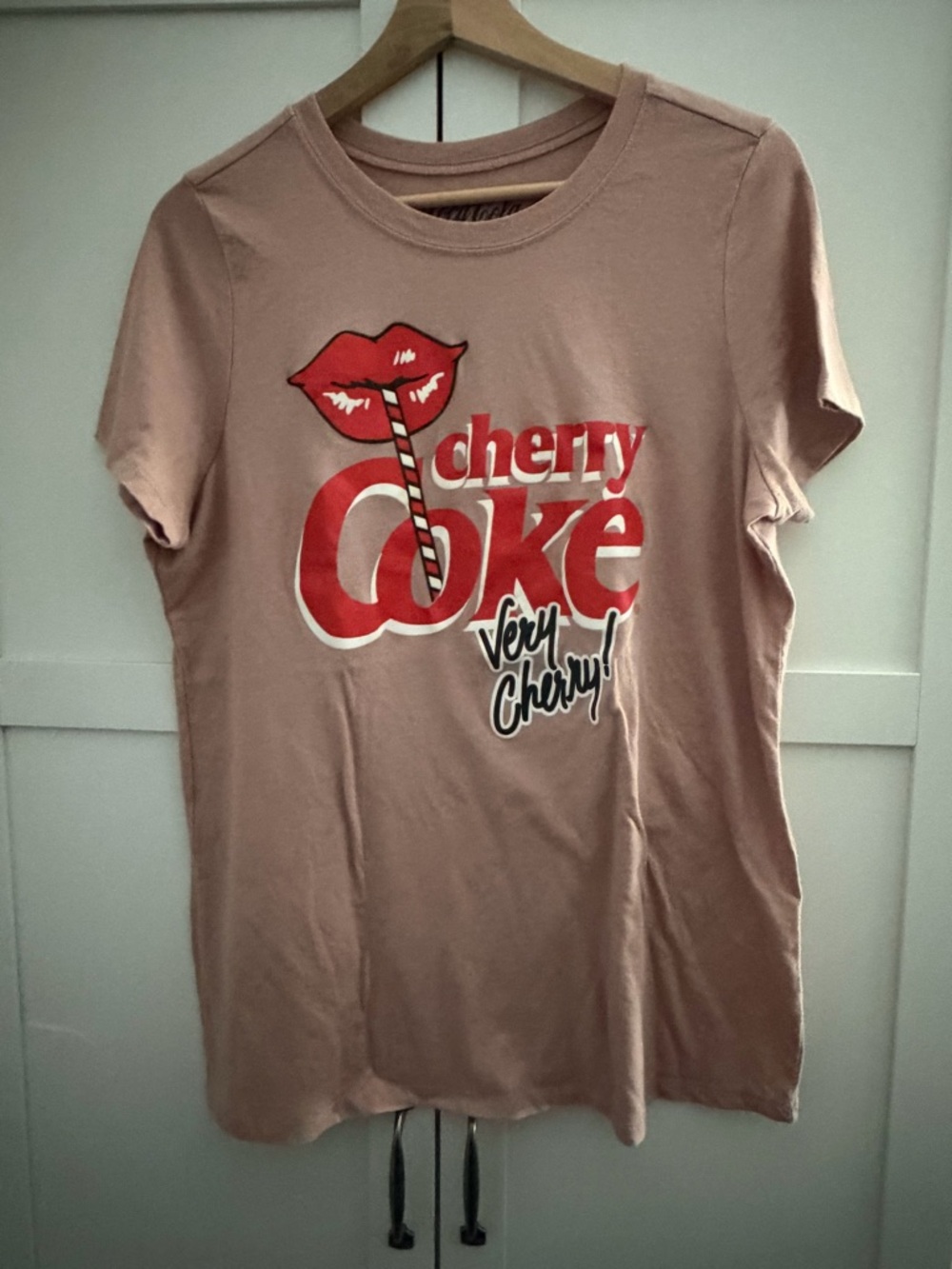 torrid blush pink Cherry Coke graphic tee - torrid size 00 (W10/M-L)
